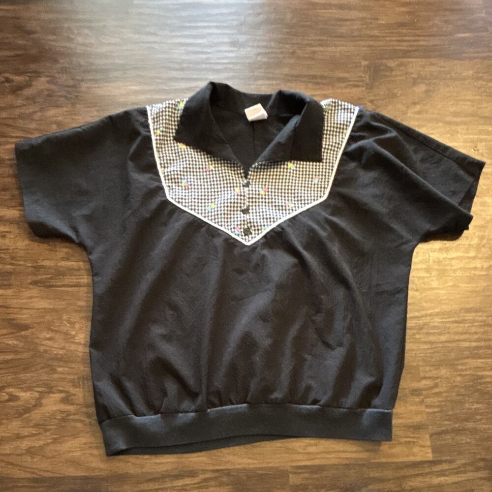Vintage GW Women’s Gingham Embroidered Floral Black Top
